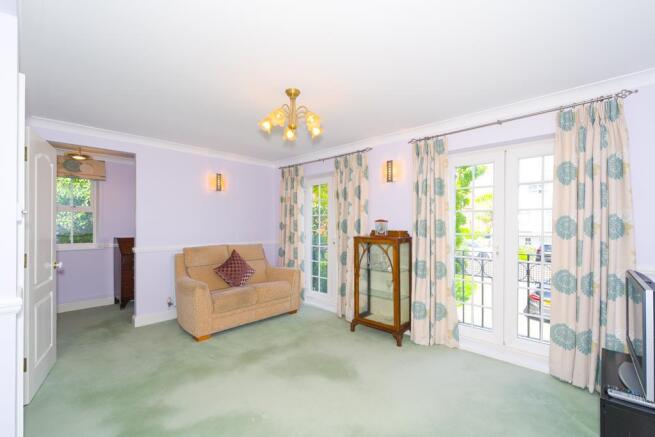 (Rightmove)  (9 of 26).jpg
