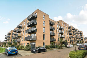 Flat 46, Lambourne House, Apple Yard, Penge, London SE20 8FU