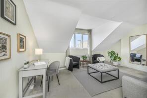 70, Lower Richmond Road, London SW15 1LL