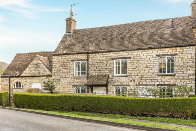 Uley Cottage fpz251214 (2).jpg