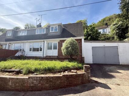 Winstone Avenue, Torquay