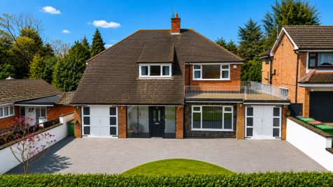 The Oval, Oadby, LE2