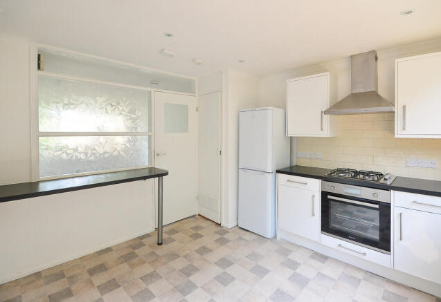 Fitted kitchen co...