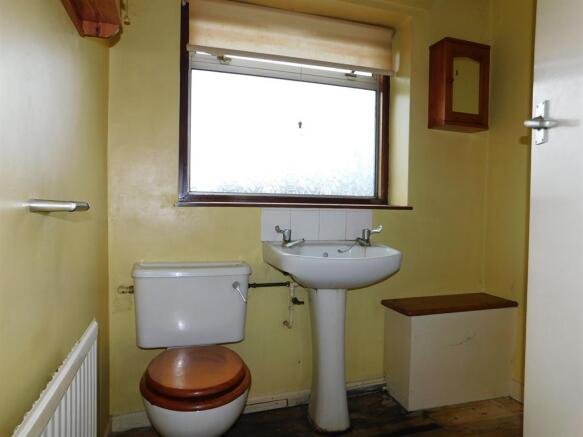 Shower Room 1