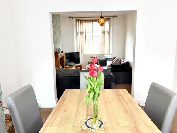 3 bed Terraced for sale Image 7