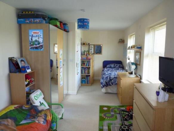 Photo 10