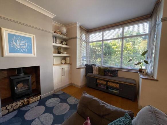 3 bed Semi-Detached for sale Image 4