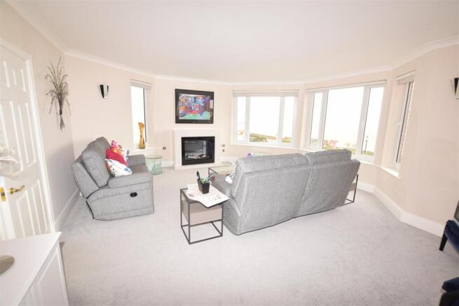 LIVING ROOM Additional Photograph