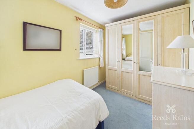 2 bed Semi-Detached for sale Image 9
