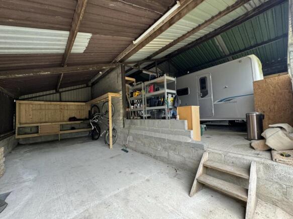 Barn 1