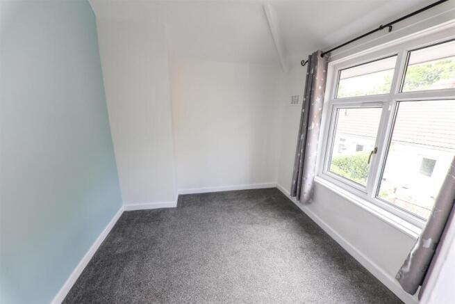 3 bed House for sale Image 12