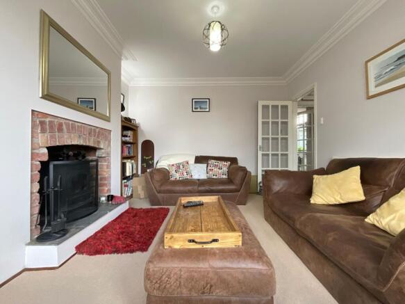 4 bed Semi-Detached for sale Image 6