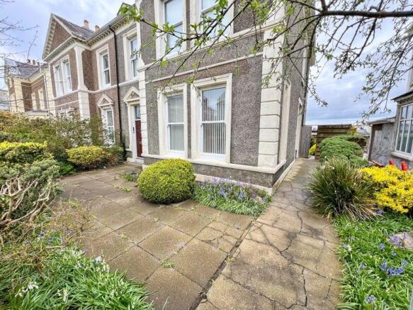 20 Selbourne Drive, Douglas