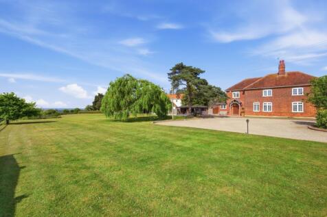 Chestnut Farm Drive, Althorne, CM3