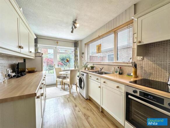 3 bed Detached for sale Image 8