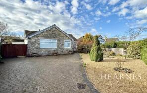 18, Stalbridge Drive, Ferndown BH22 8HY