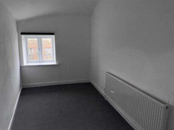 1 bed Flat to rent Image 5