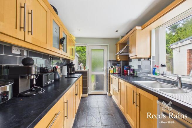 De Lacy Avenue, Carrickfergus, Mid And East Antrim photo 4