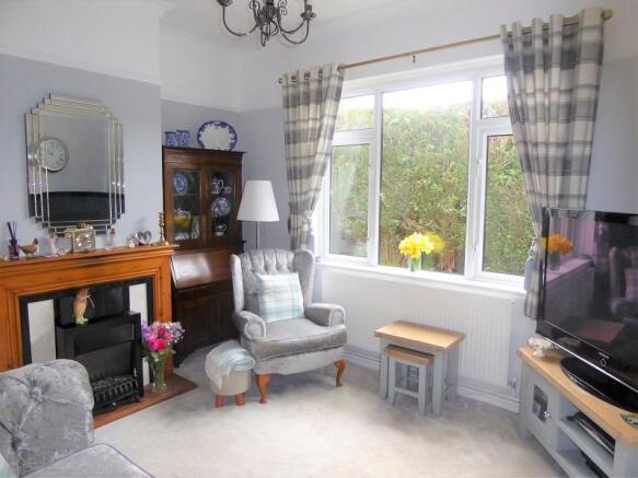 Second Sitting Room/ Dining Room
