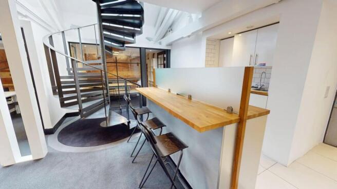 31 Blackfriars Road, Manchester - Office to let