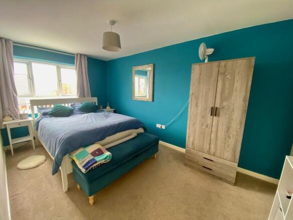 bed 1