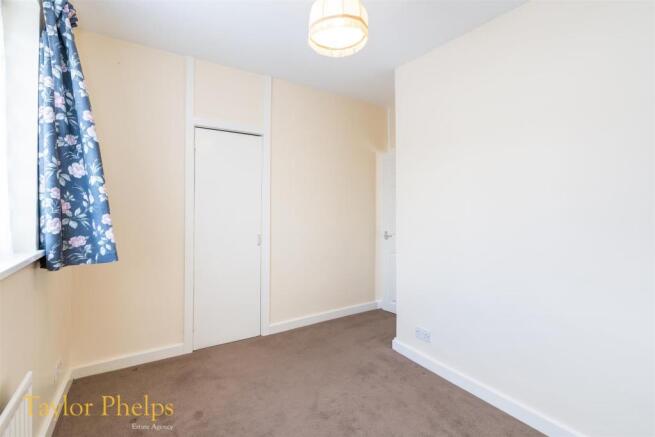 Bedroom 2-2.jpg