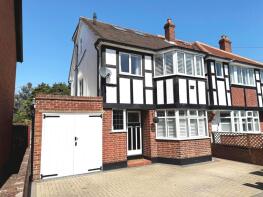 13, Crown Street, Egham TW20 9BH