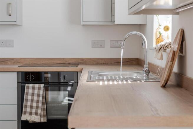 kitchen detail.jpg