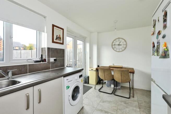 Fox Street, Creswell, Worksop photo 4