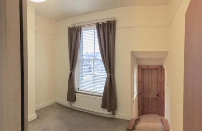 1 bed Flat to rent Image 5