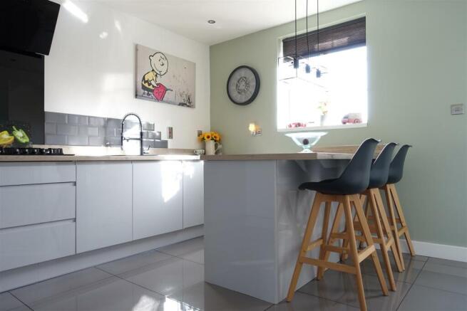 Kitchen / Diner