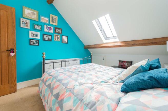 Bedroom 2 (Double)