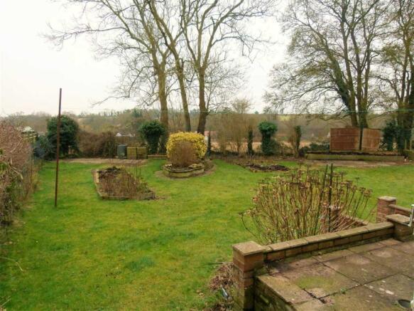 REAR GARDEN CONT