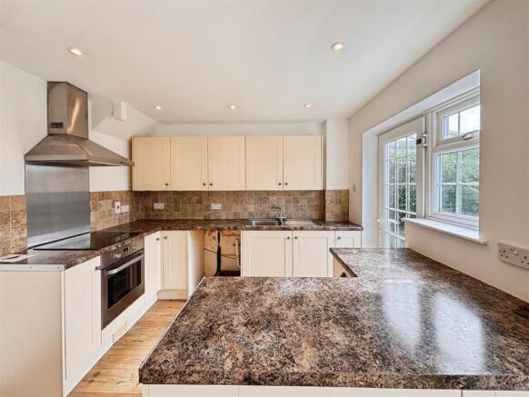 Kitchen.jpg