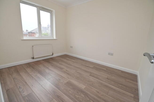 3 bed Town House for sale Image 12