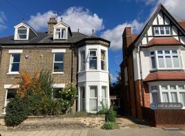 Flat 4, 3, St Barnabas Road, Cambridge CB1 2BU