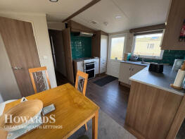 Rose Farm Touring Park, Stepshort, Belton, Great Yarmouth NR31 9JS