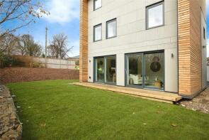 Flat 1, Fairfax House, Wakefield Road, Drighlington, Bradford BD11 1ED