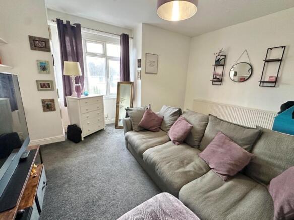 Top Floor Living Room 2.jpg