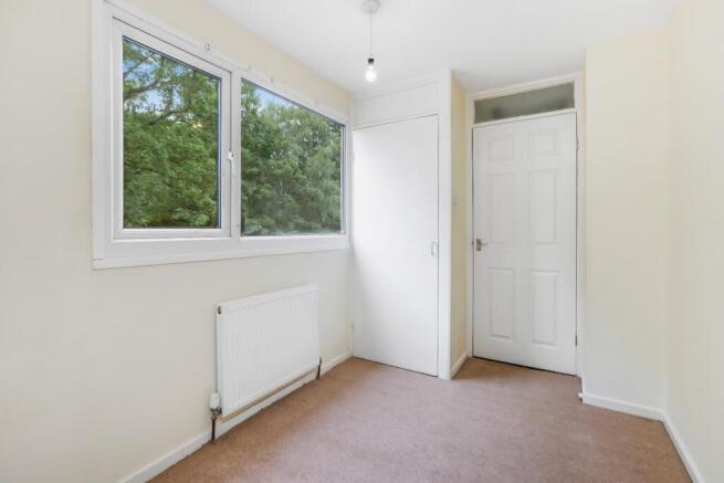 3 bed Terraced for sale Image 7