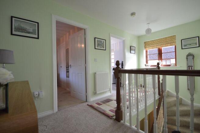 Photo 8