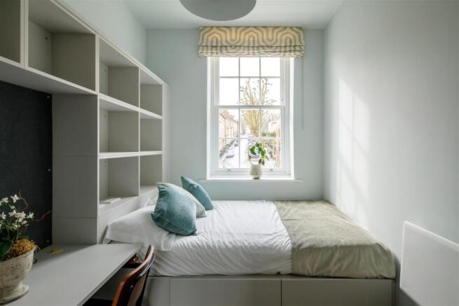 bedroom.jpg