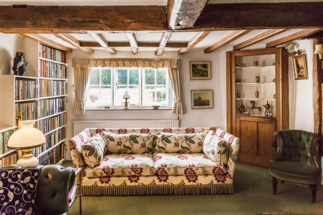 house. estate agency Dunsfold Oak Tree Cottage