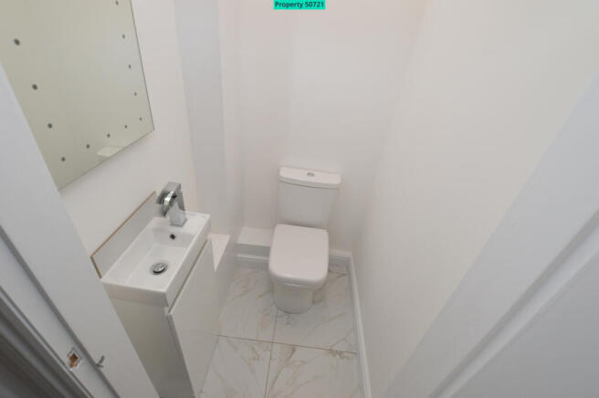 2 bed Flat to rent Image 4