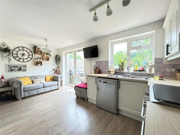 Kitchen/Family Room