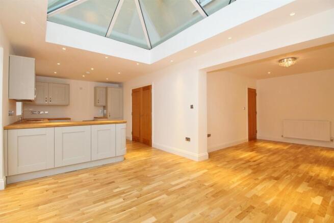 Kitchen/Breakfast Room/Diner