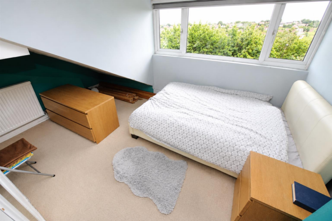 5 bed Terraced for sale Image 12