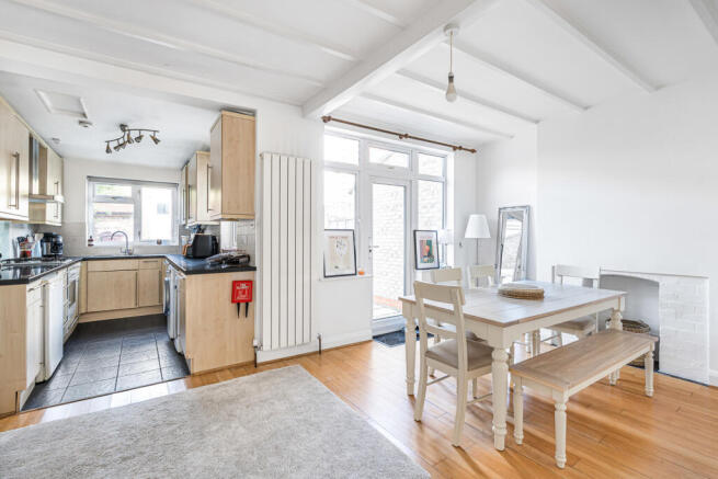 Kitchen/Dining Room