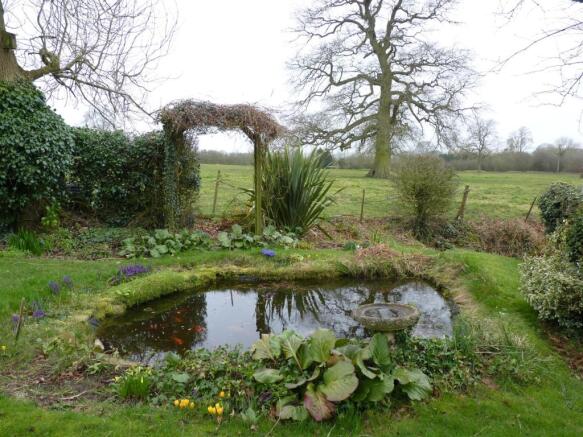 POND/ARCHWAY