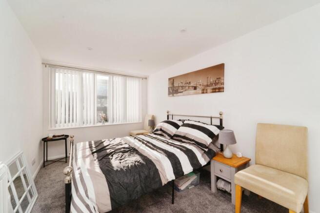 Bedroom/Office